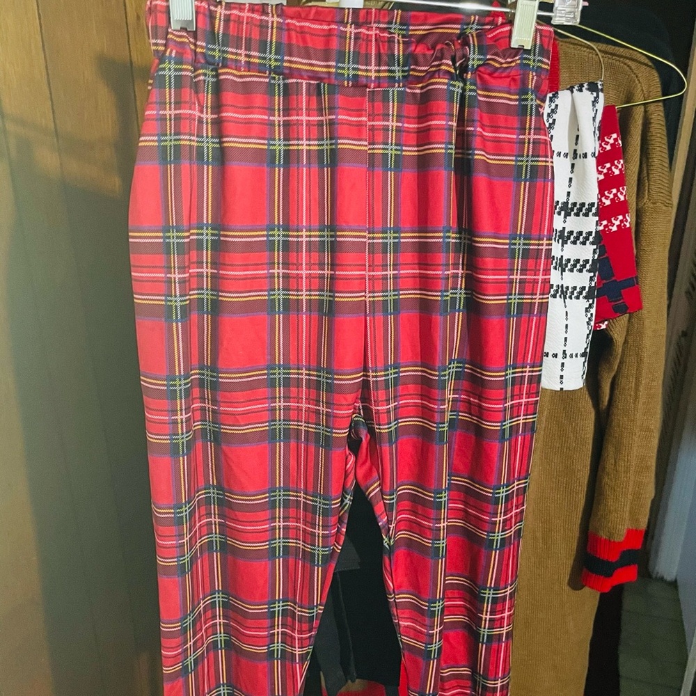 Red plaid shein pants